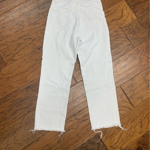 Zara womens white raw hemmed jeans - Picture 2 of 5
